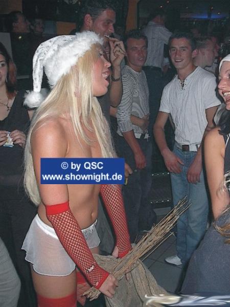 engel nikolaus stripperin gogo_0000026.jpg